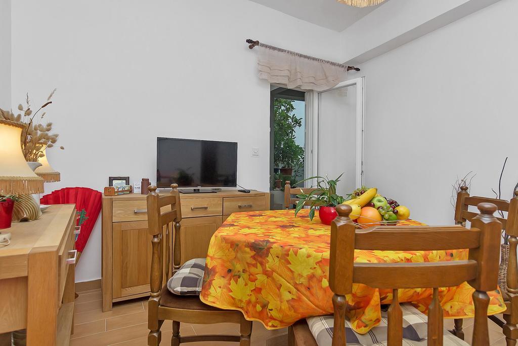 Lory Apartament Makarska